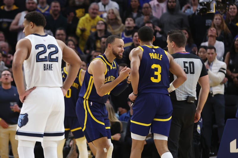 The NBA announced that Warriors superstar Steph Curry has been fined $25,000 for throwing his mouthpiece before getting ejected in Wednesday’s game vs. the Grizzlies.