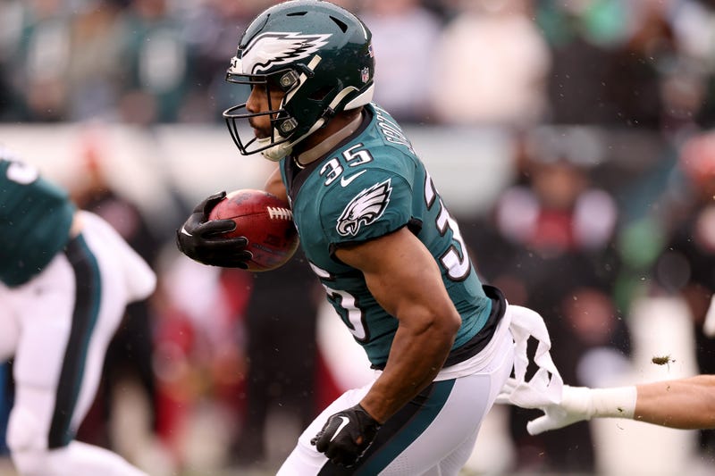 Boston Scott of the Philadelphia Eagles runs with the ball against the San Francisco 49ers during the first quarter in the NFC Championship Game at Lincoln Financial Field on January 29, 2023 in Philadelphia, Pennsylvania.