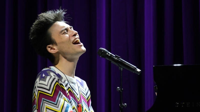 Jacob Collier 