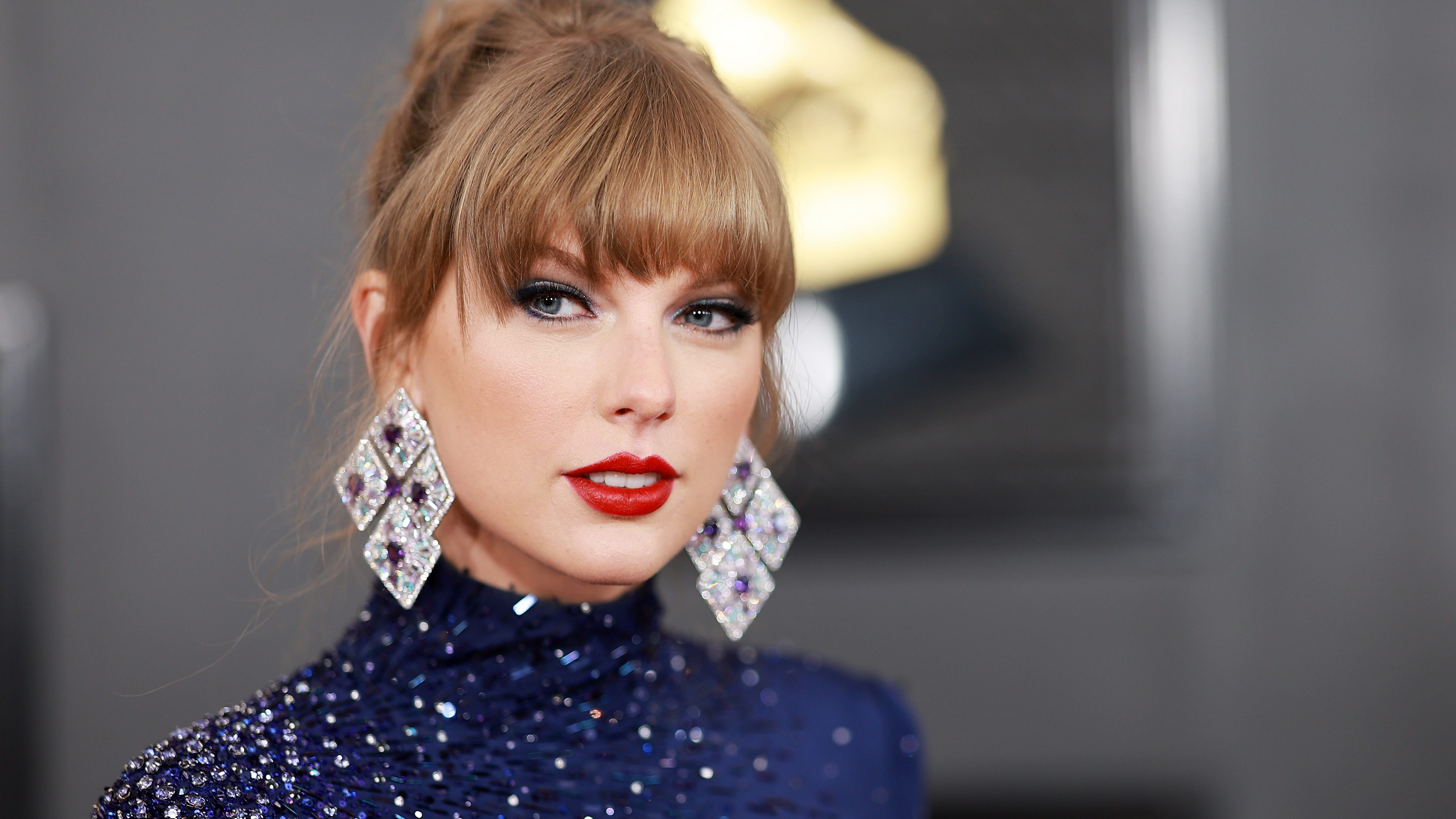 Taylor Swift fans take Ticketmaster to court
