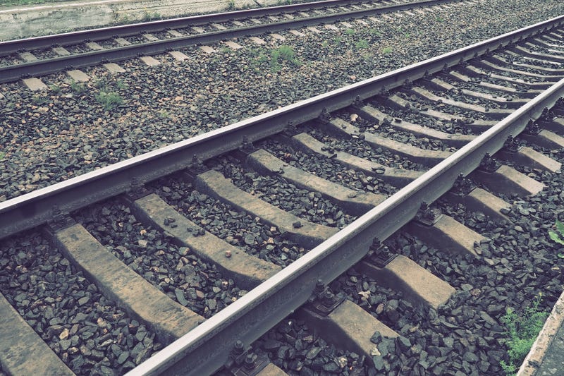 train tracks