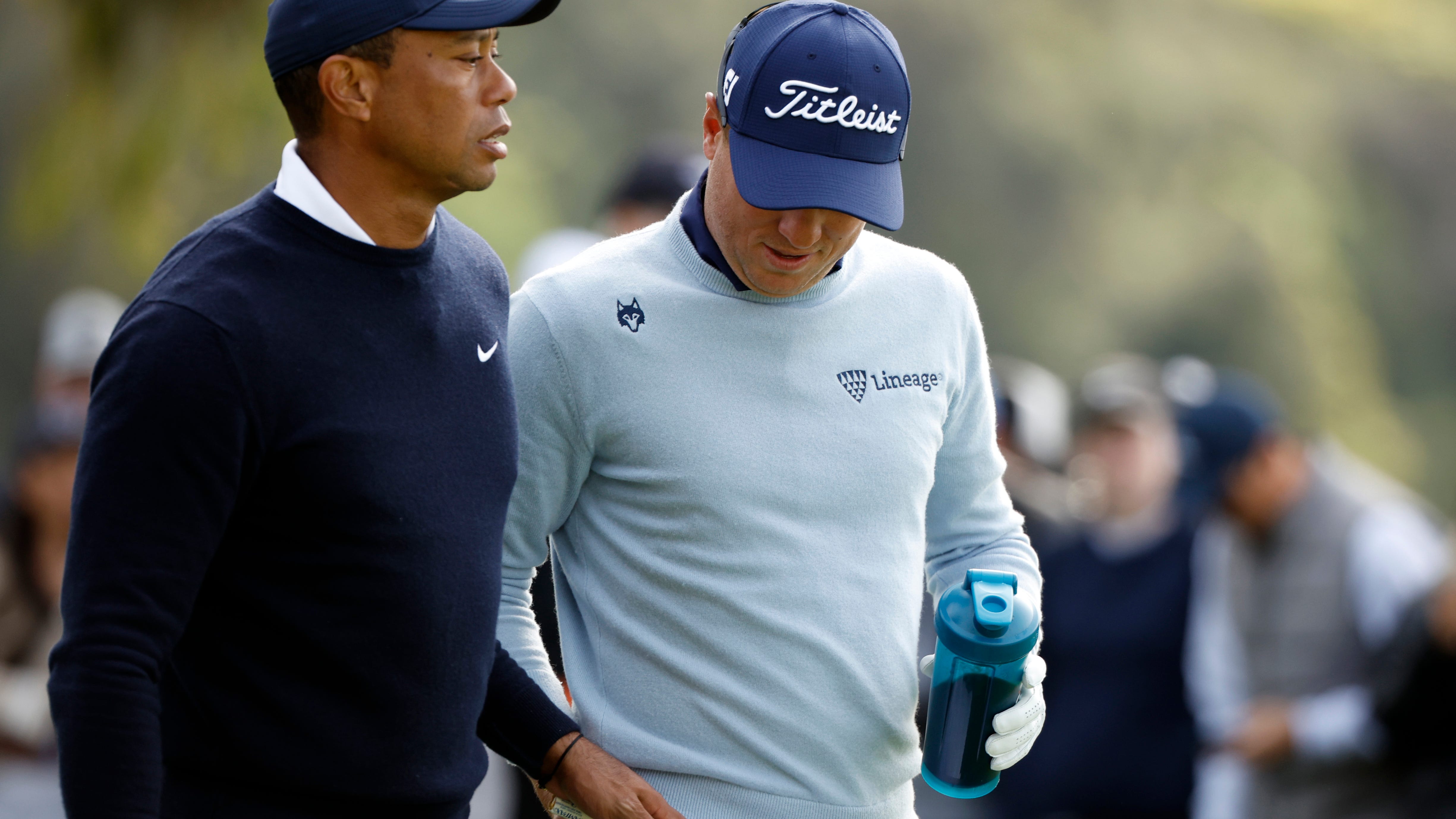 Tiger Woods criticized for ‘sexist’ tampon stunt at Riviera
