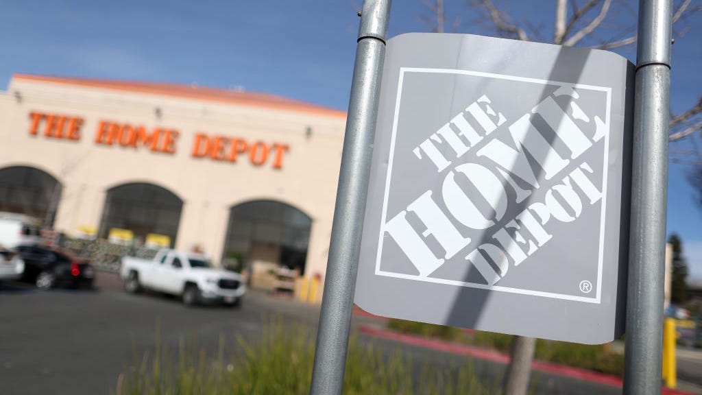 Shoplifter shoots and kills Home Depot worker