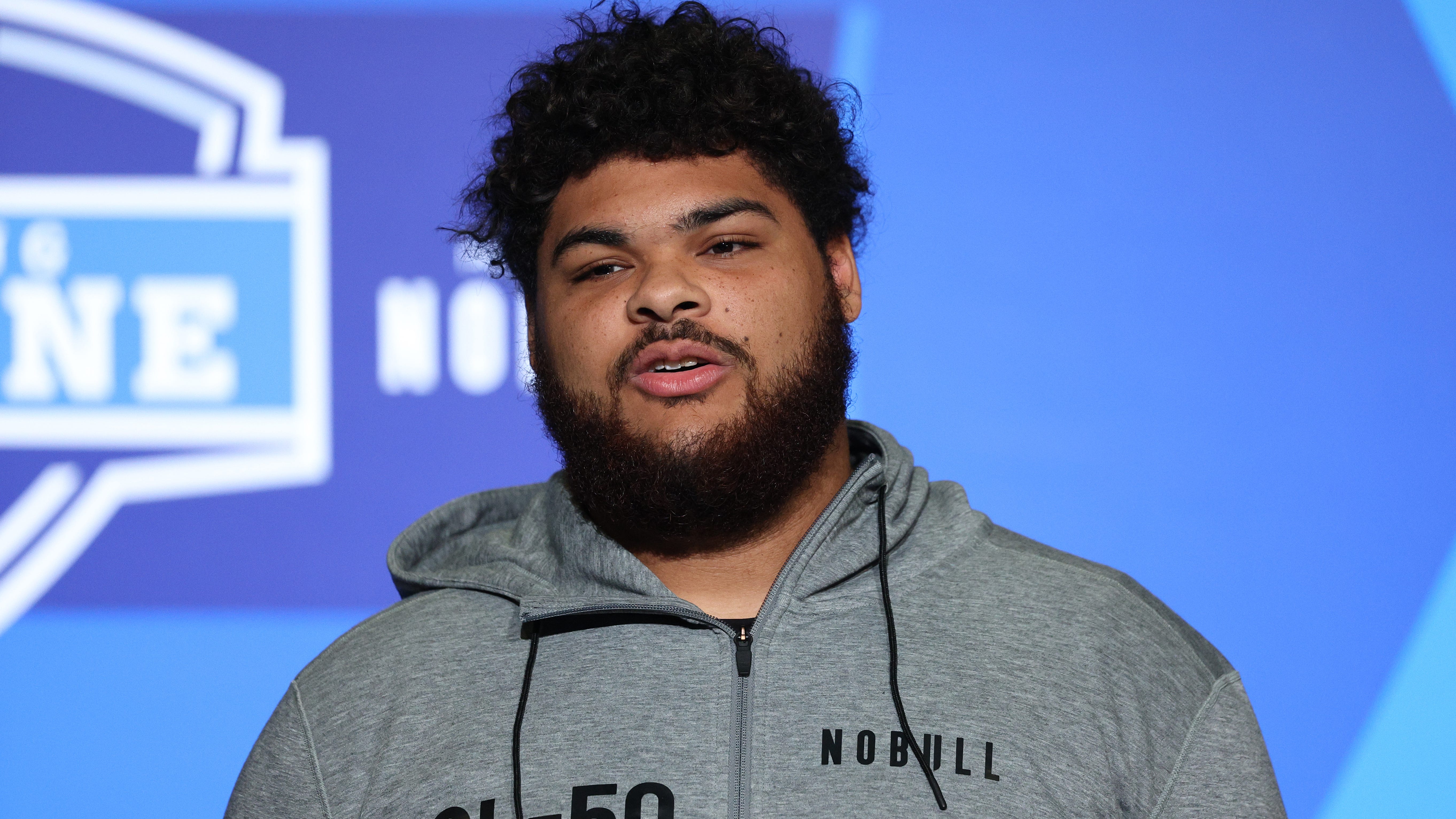 2023 NFL Draft: Bears select Darnell Wright with the 10th pick