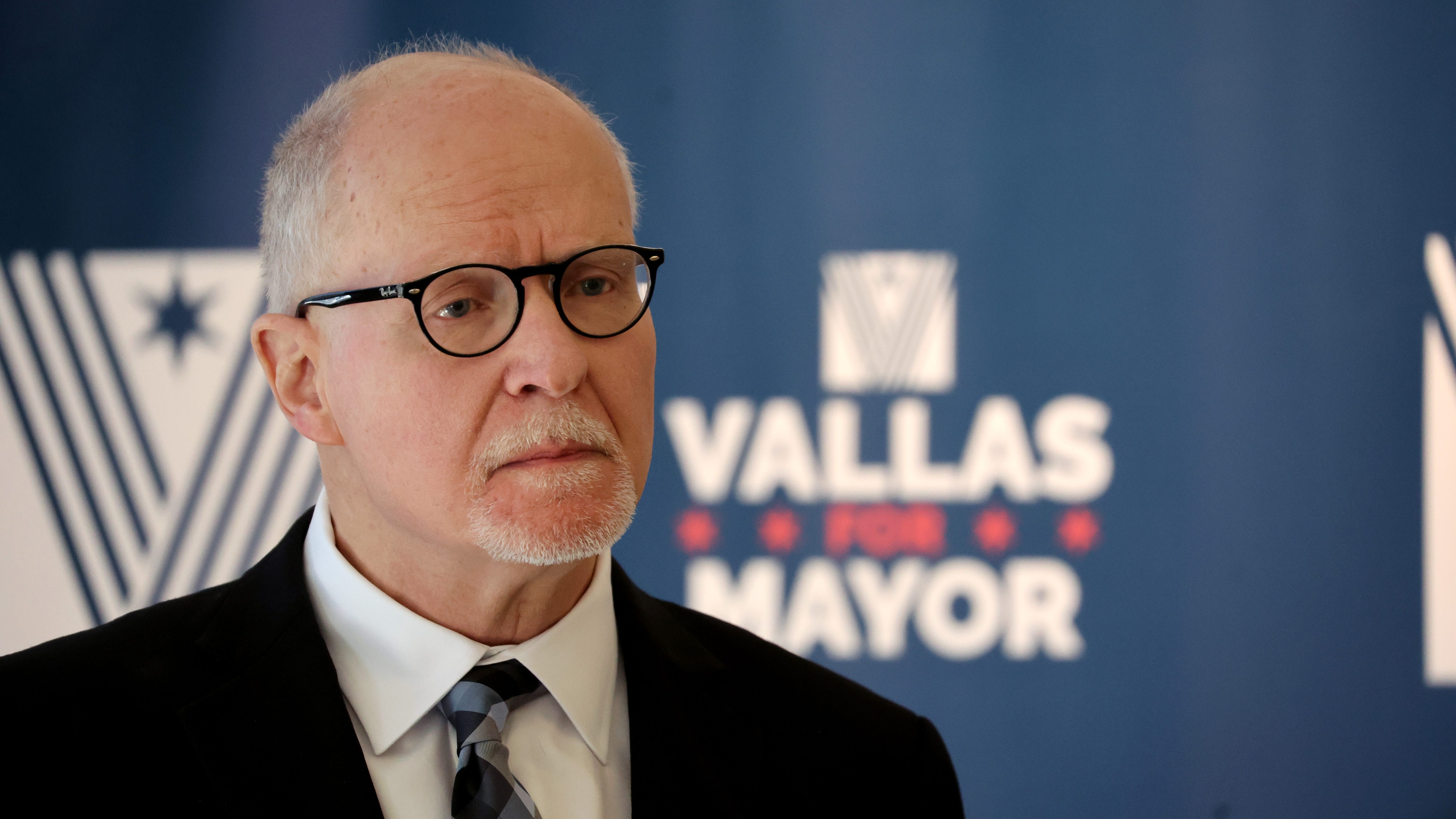 Sen. Dick Durbin endorses Paul Vallas in Chicago mayor’s race