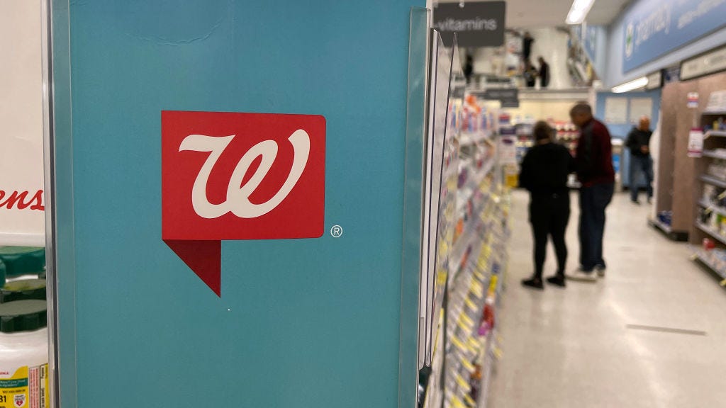 Pregnant woman shot by Walgreens worker who thought she was stealing