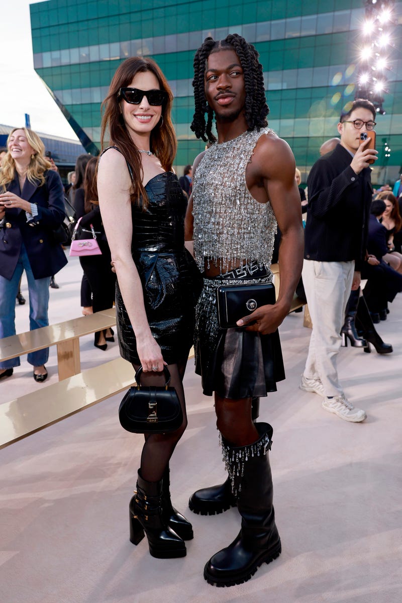 Anne Hathaway, Lil Nas X