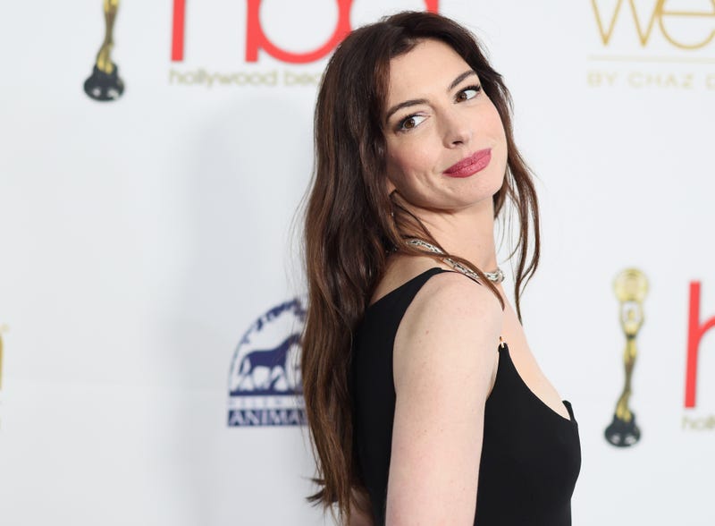Anne Hathaway