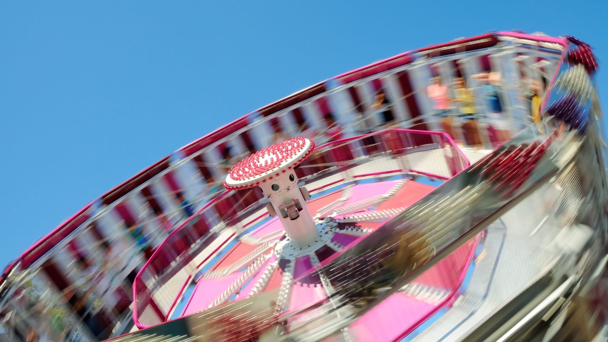 Something Offbeat: Stuck on a ride 40 feet up