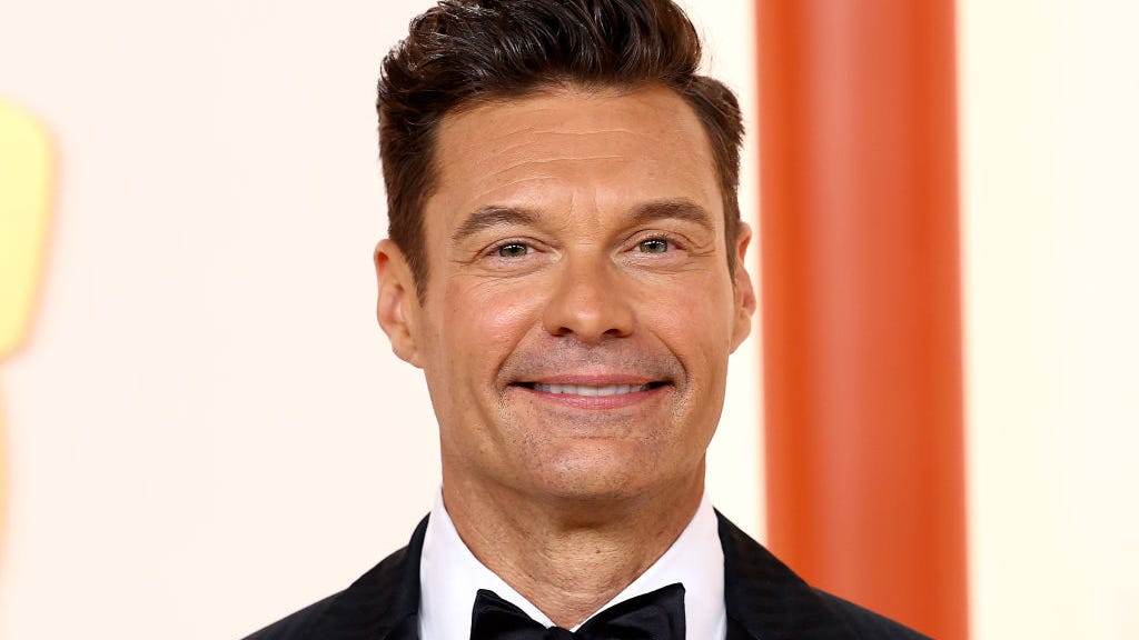 Ryan Seacrest to replace Pat Sajak on ‘Wheel of Fortune’