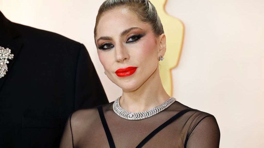 Lady Gaga again seeks dismissal of reward claim in dog theft case