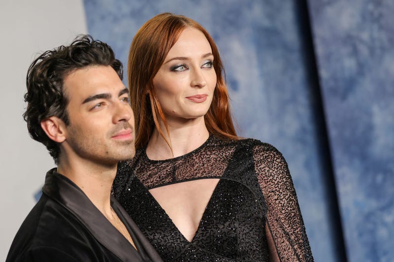 Joe Jonas and Sophie Turner attend the 2023 Vanity Fair Oscar Party Hosted By Radhika Jones at Wallis Annenberg Center for the Performing Arts on March 12, 2023 in Beverly Hills