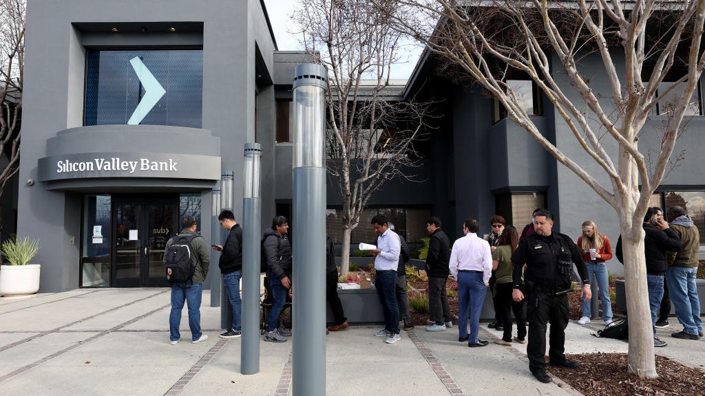 EXPERT: ‘Here’s what’s odd’ about the Silicon Valley Bank collapse