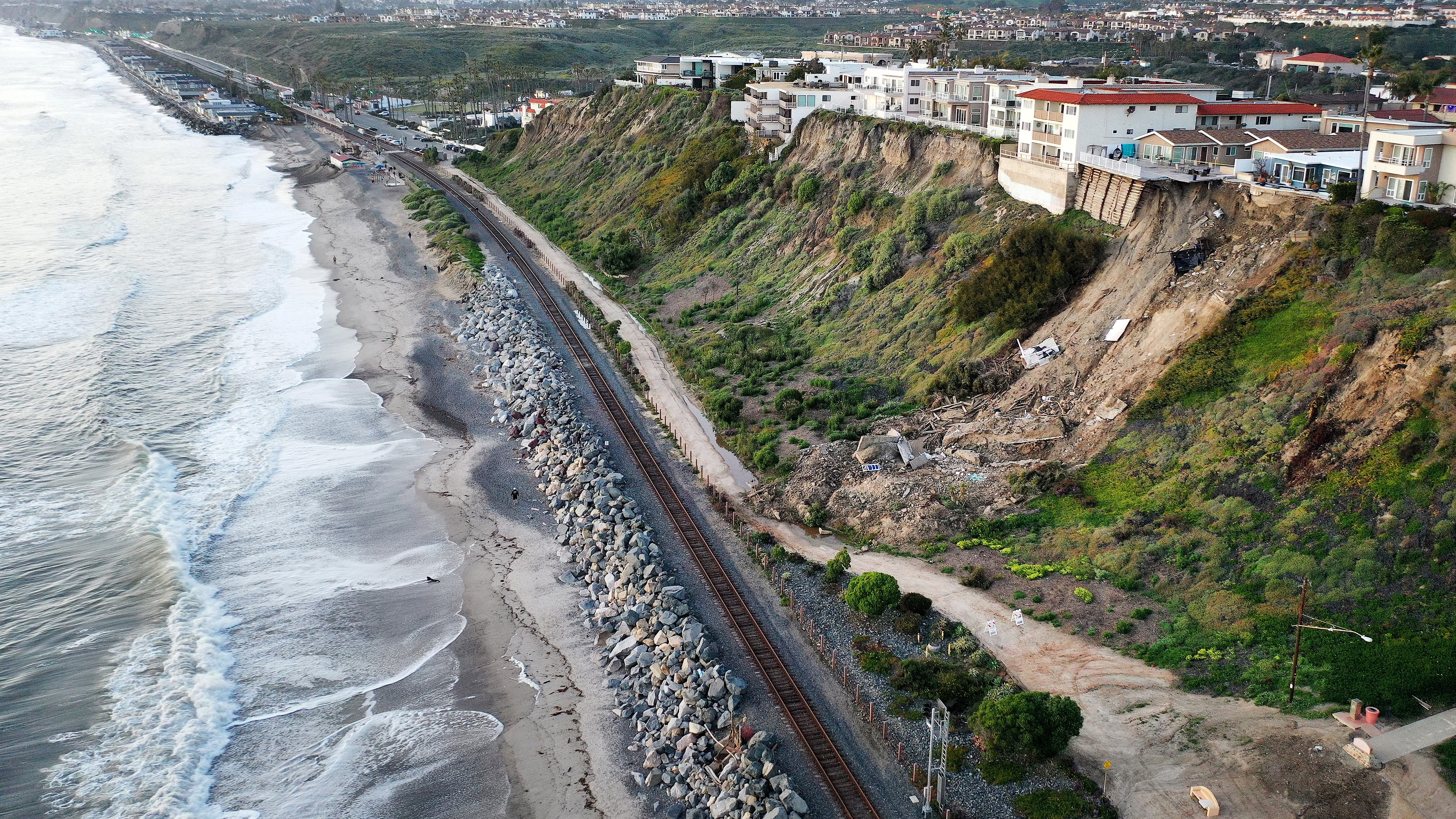 Passenger rail service through San Clemente will resume Monday after landslide closures