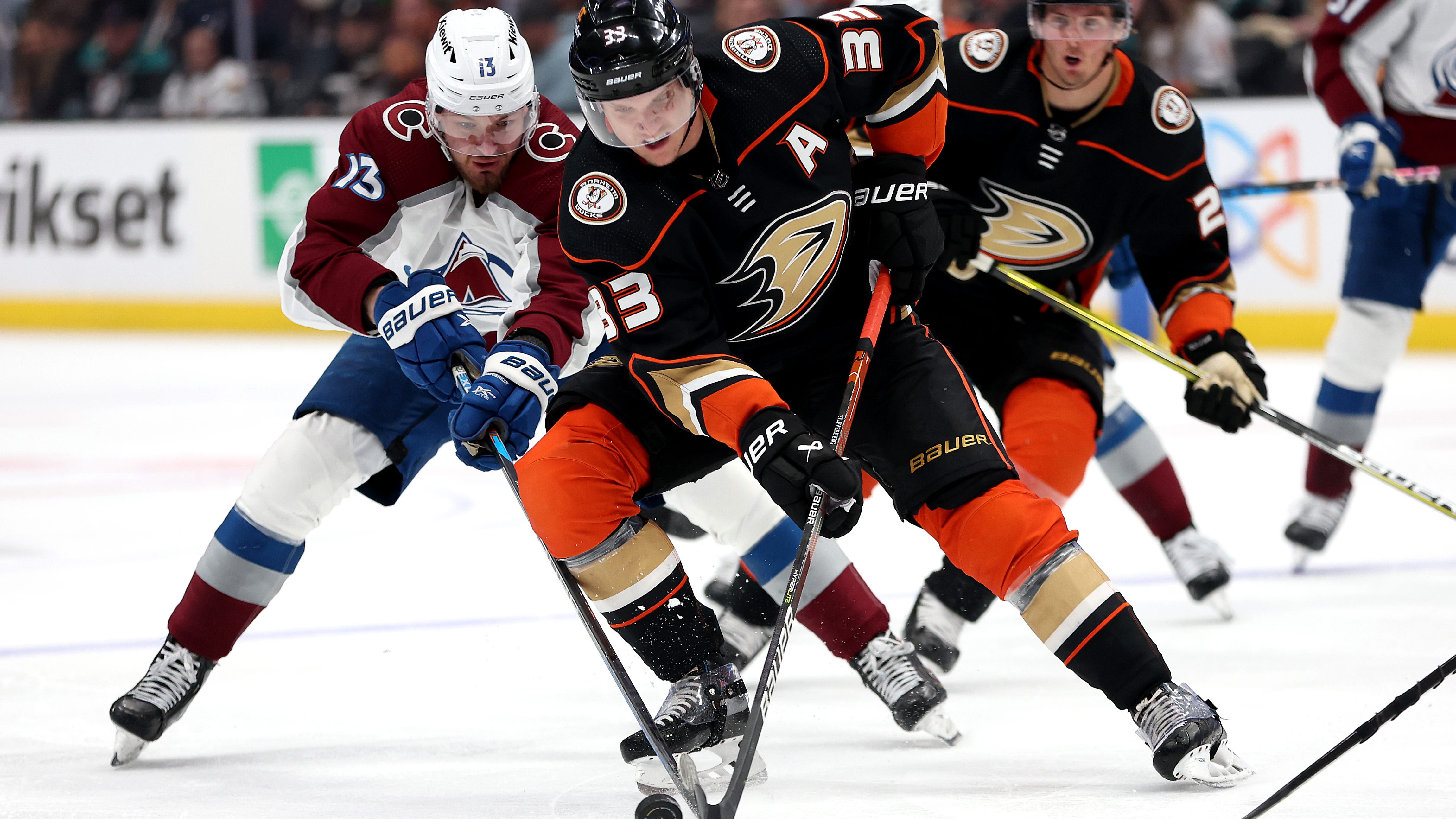 Anaheim Ducks hire Greg Cronin as head coach