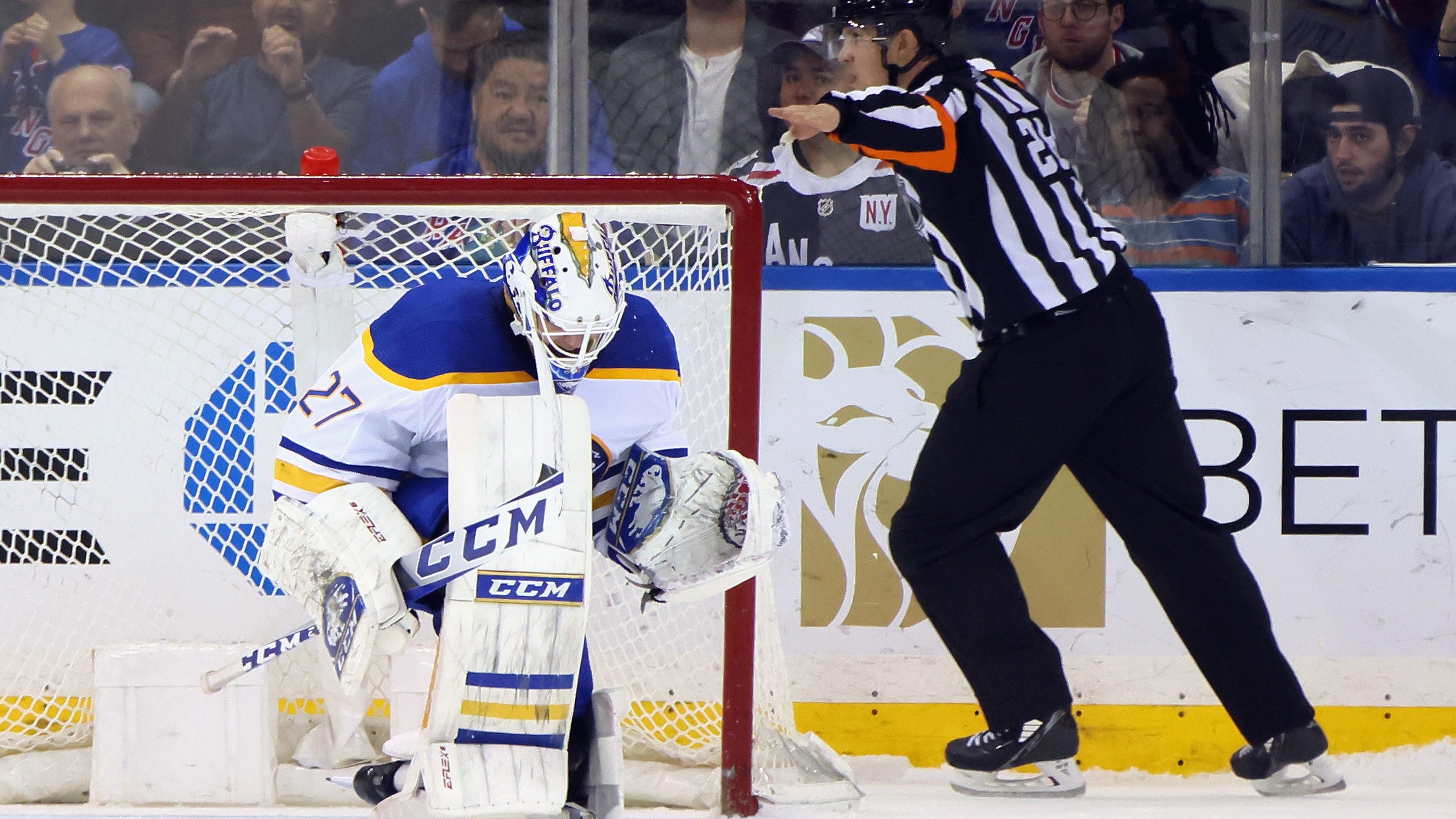 Hamilton: Sabres never gave up, overcame third period deficit to stave off playoff elimination