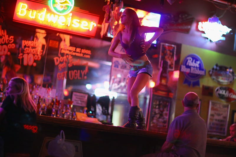 Coyote Ugly bar