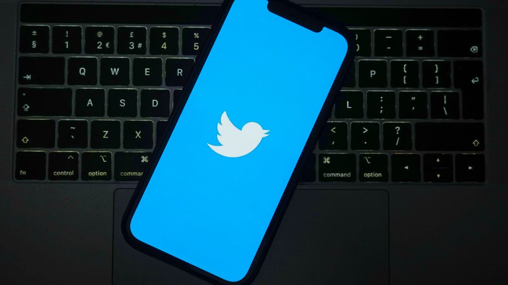 Elon Musk says livestreaming is coming to Twitter
