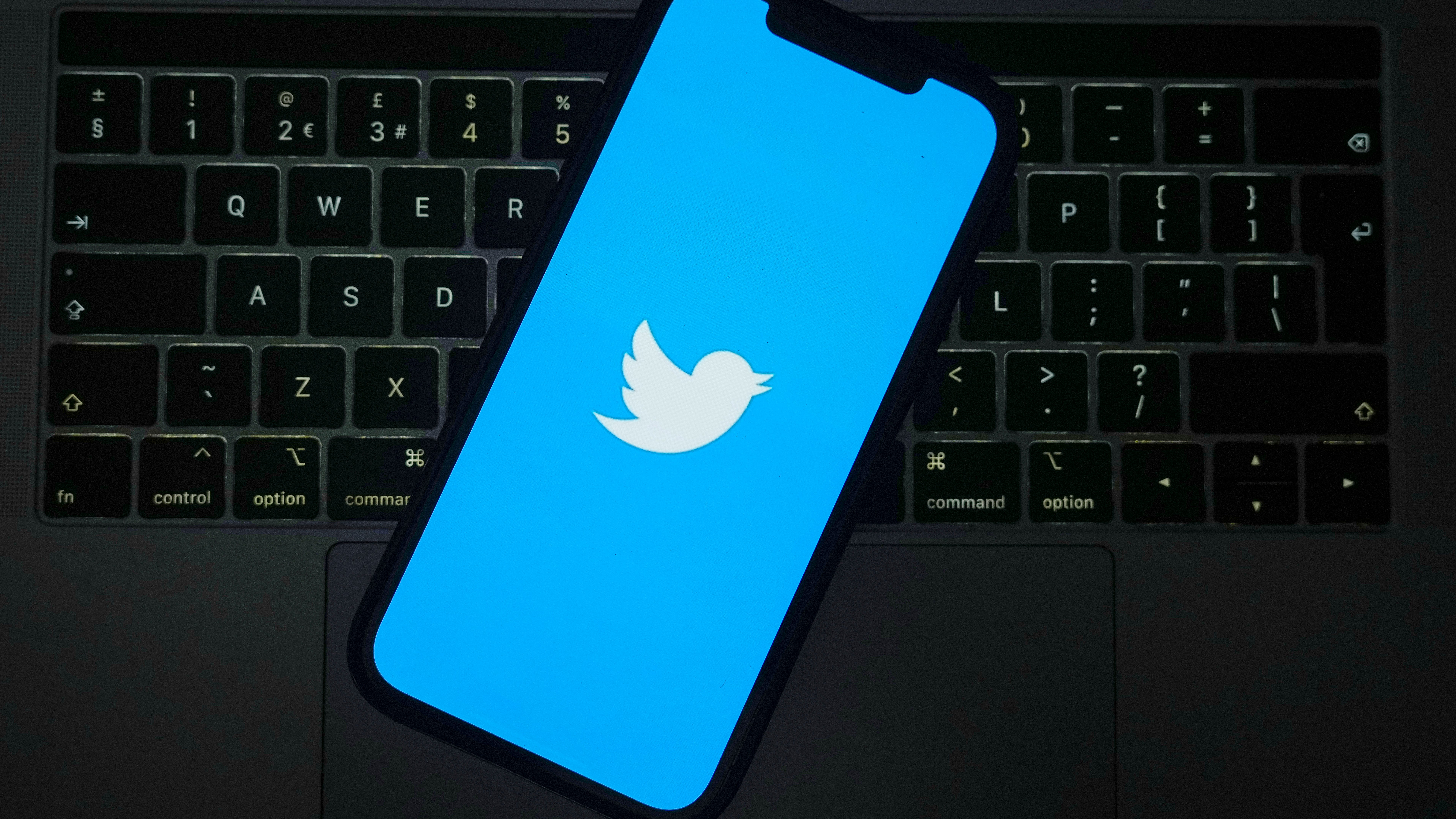 MTA quits Twitter: "No longer reliable for providing the consistent updates riders expect"