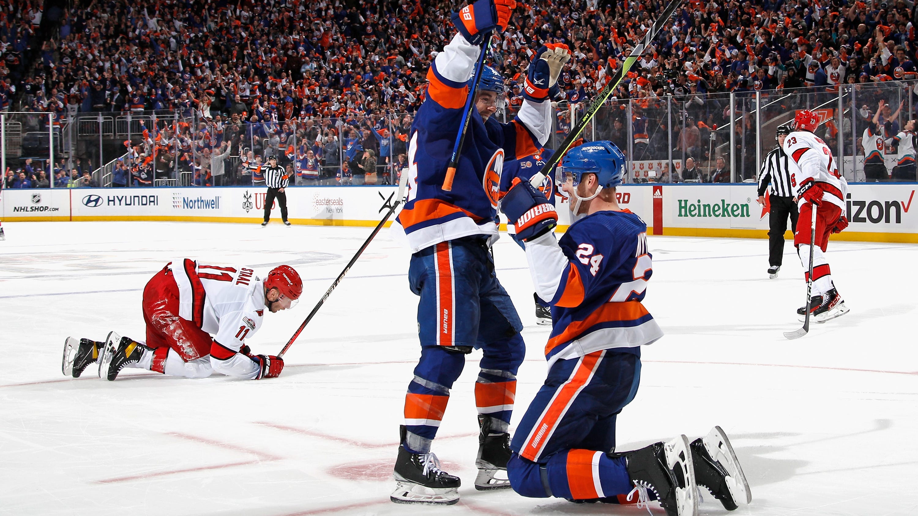 Islanders make NHL playoff history with scoring surge in first postseason action at UBS Arena