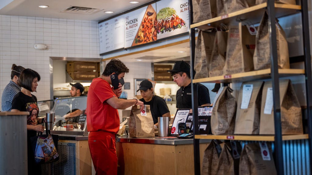 Chipotle to pay for violating child labor laws