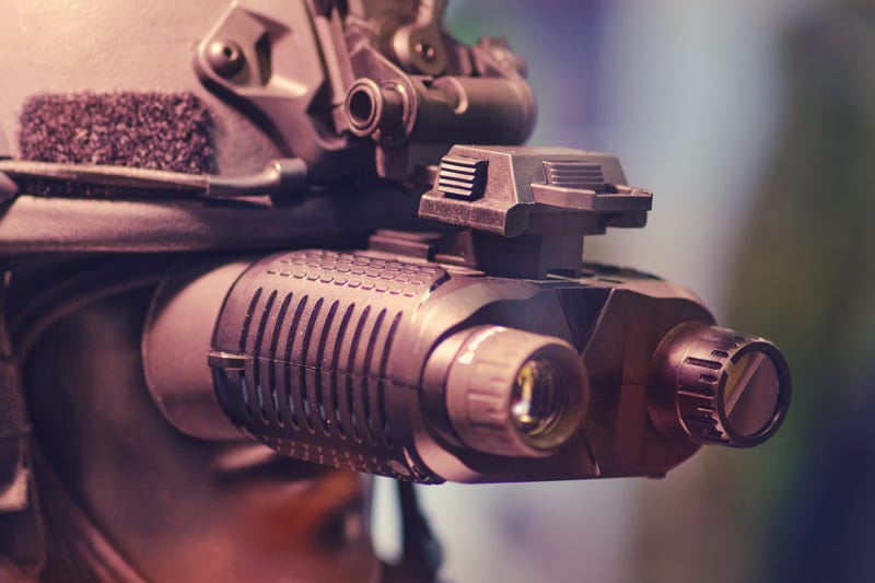 Night vision goggles