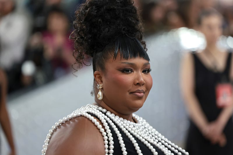 Ex-Backup Dancers Sue Lizzo Alleging Harassment, Hostile Work Environment