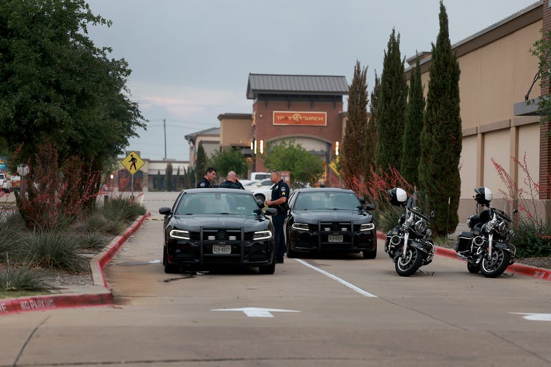 Texas, Mall, Shooting