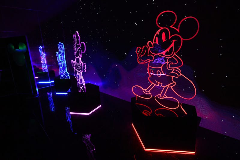 Disney 100