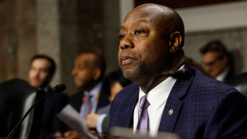 Sen Tim Scott launches presidential campaign