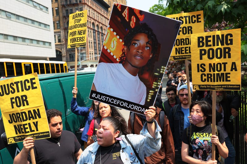 Supporters of Jordan Neely protest a rally in support of Daniel Penny at Collect Pond Park on May 24, 2023 in New York City.