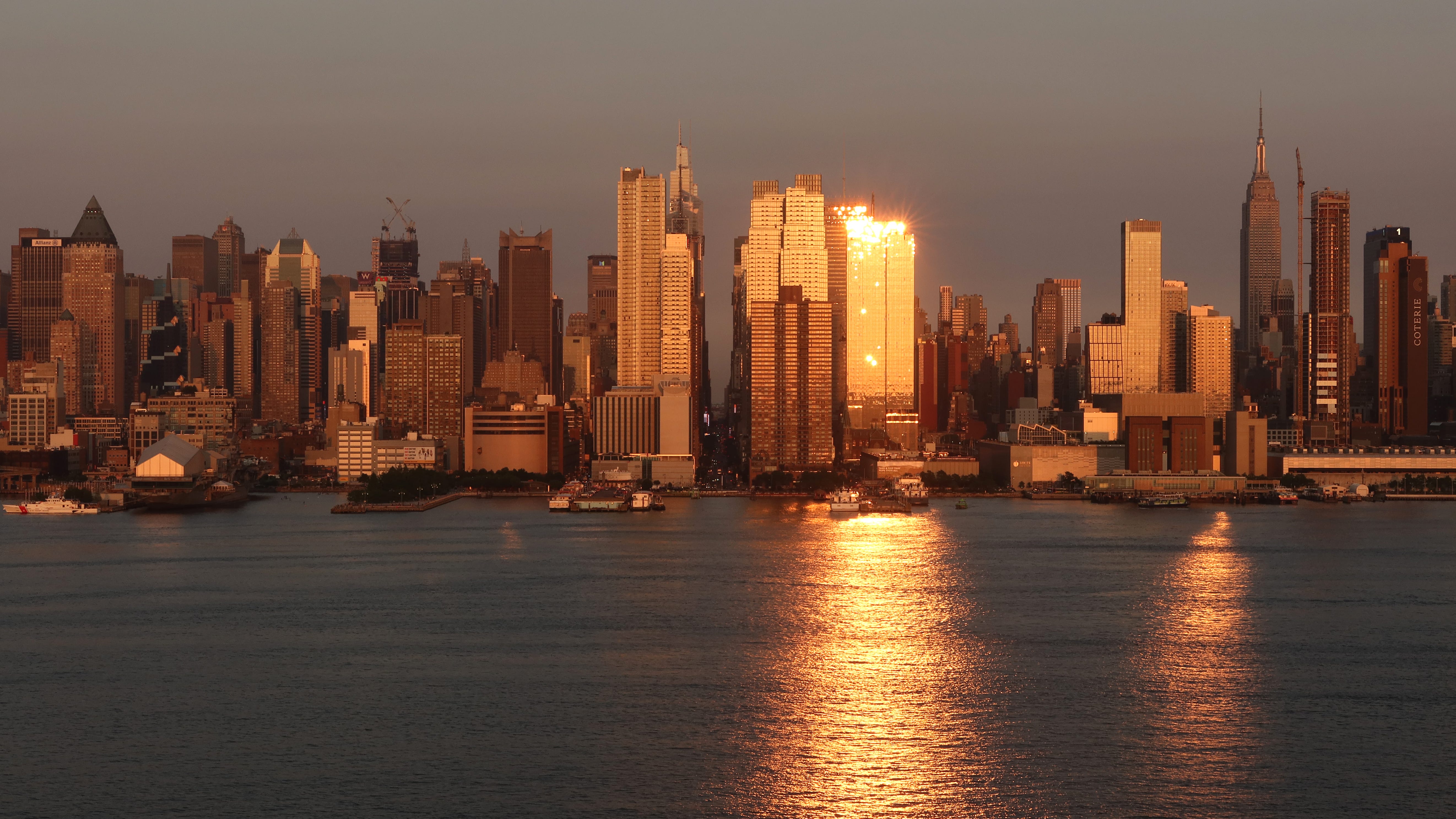 Developer Silverstein pitches casino project on Manhattan's far West Side