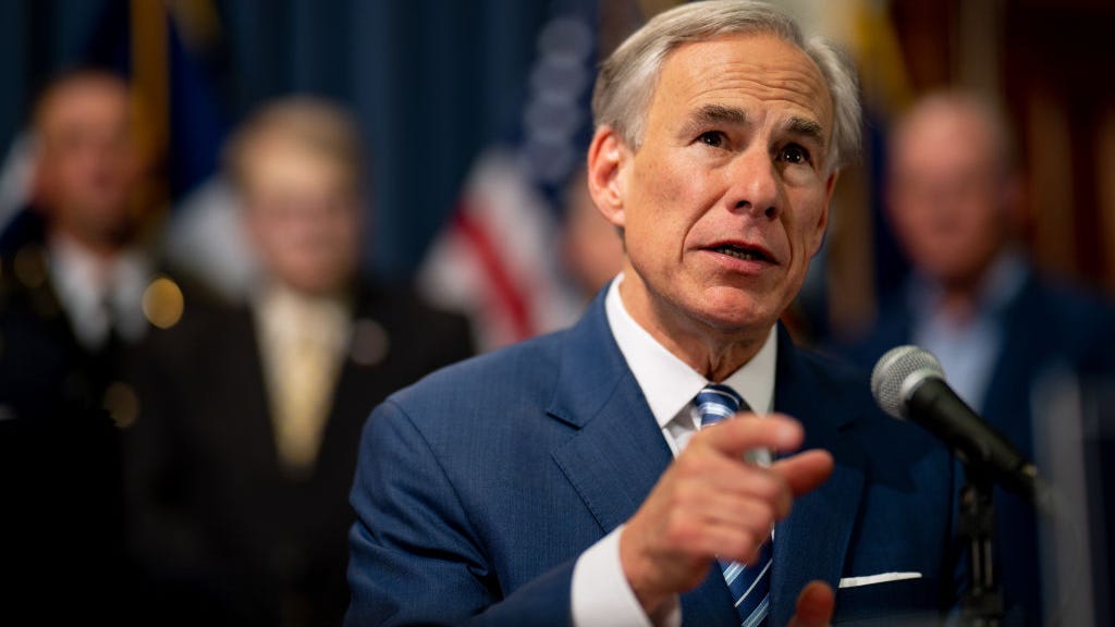 Texas governor roasted for tweeting fake story about Garth Brooks being booed off stage