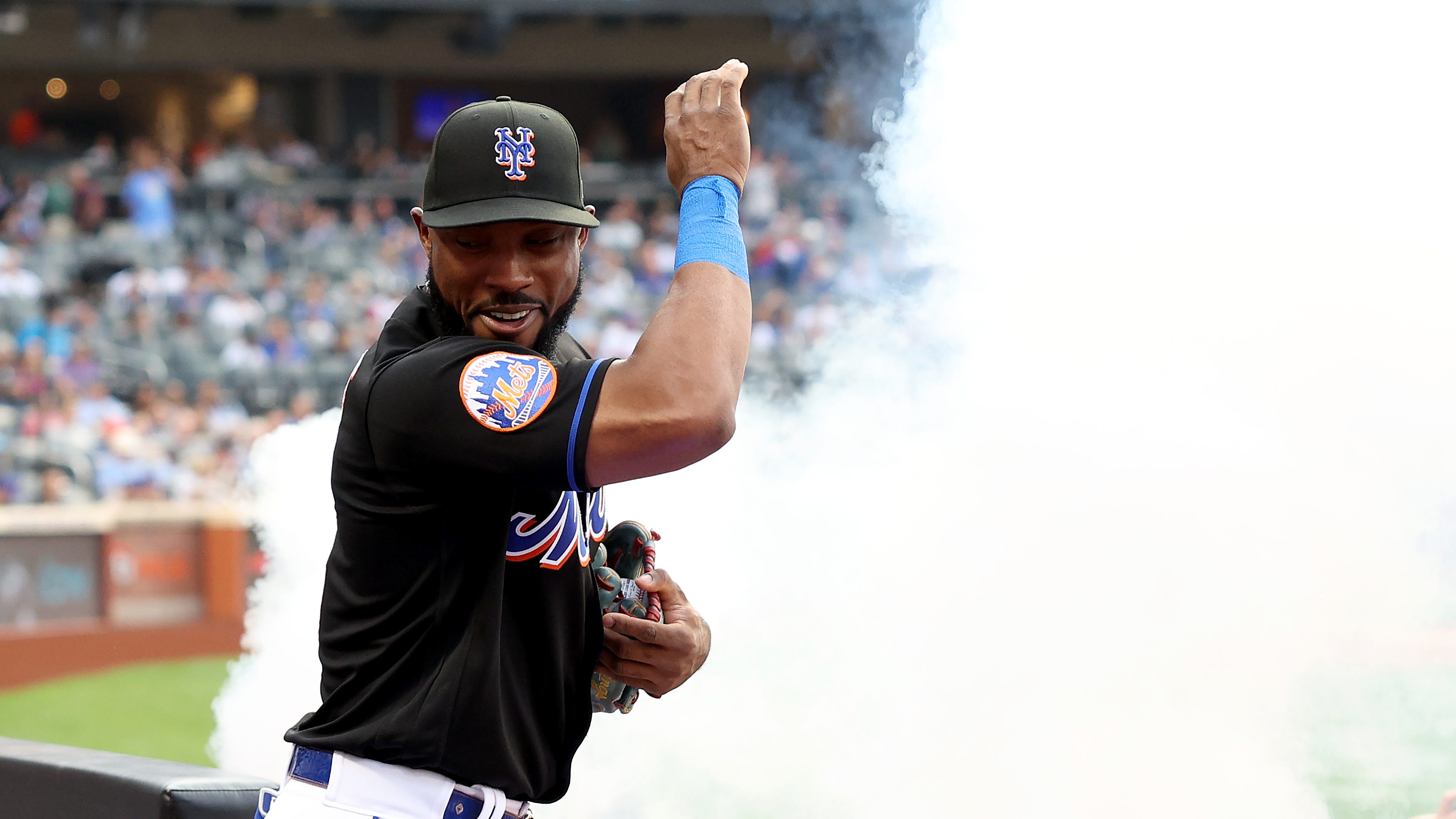 Evan says Mets have to sweep Cardinals, are 'very close to burying themselves'