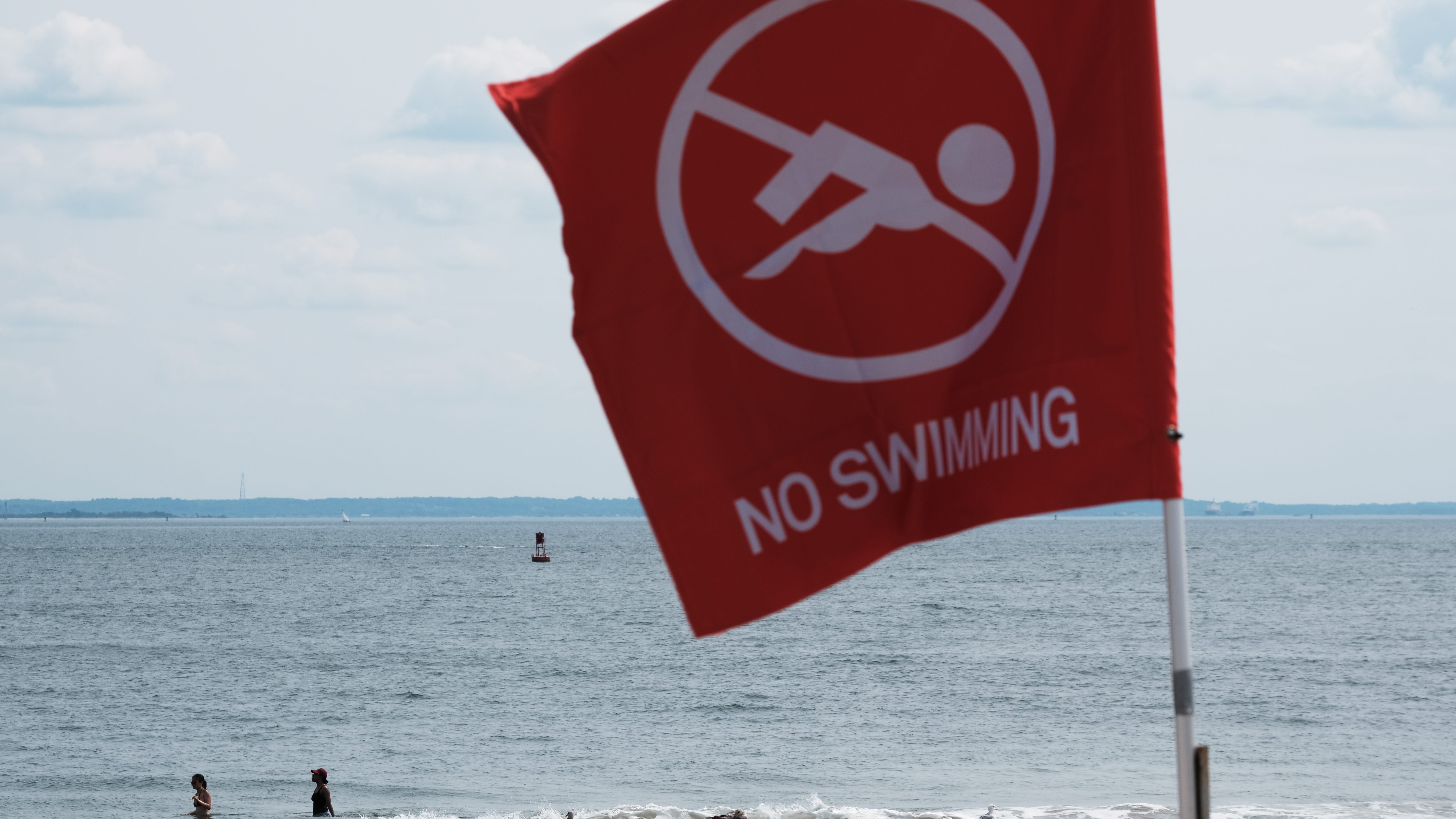 2 swimmers at Jersey Shore, Rockaway Beach in critical condition after drownings
