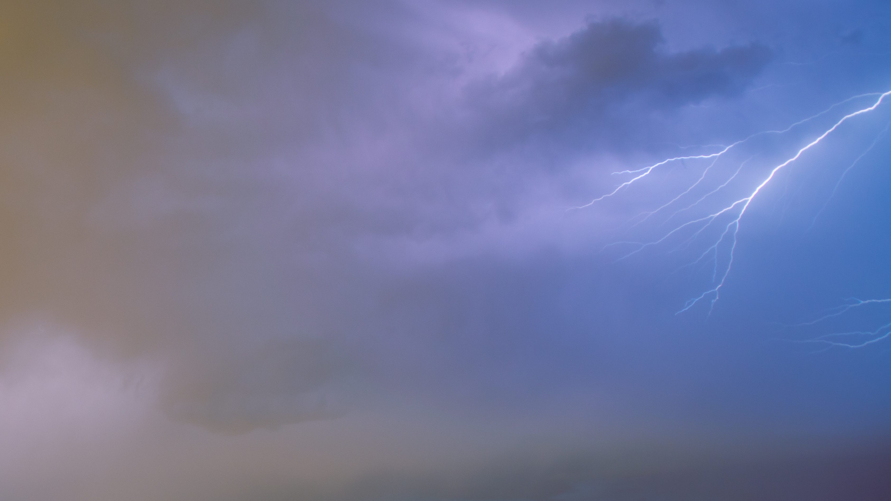NJ man electrocuted after lightning 'charges' power tool