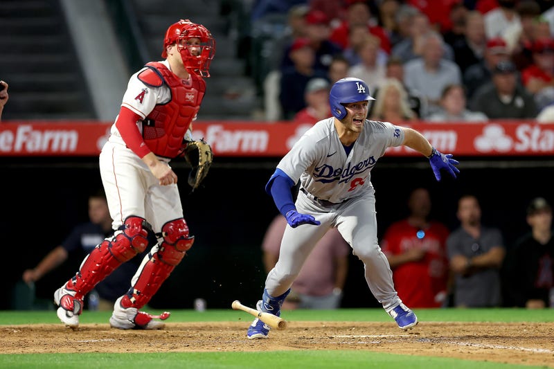 dodgers and angels players on field