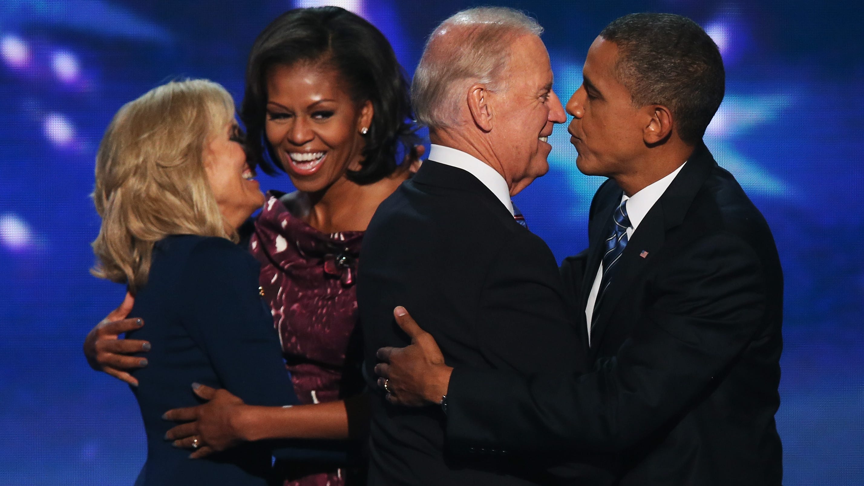 Obamas head to White House next week for portrait unveiling, after event axed during Trump era