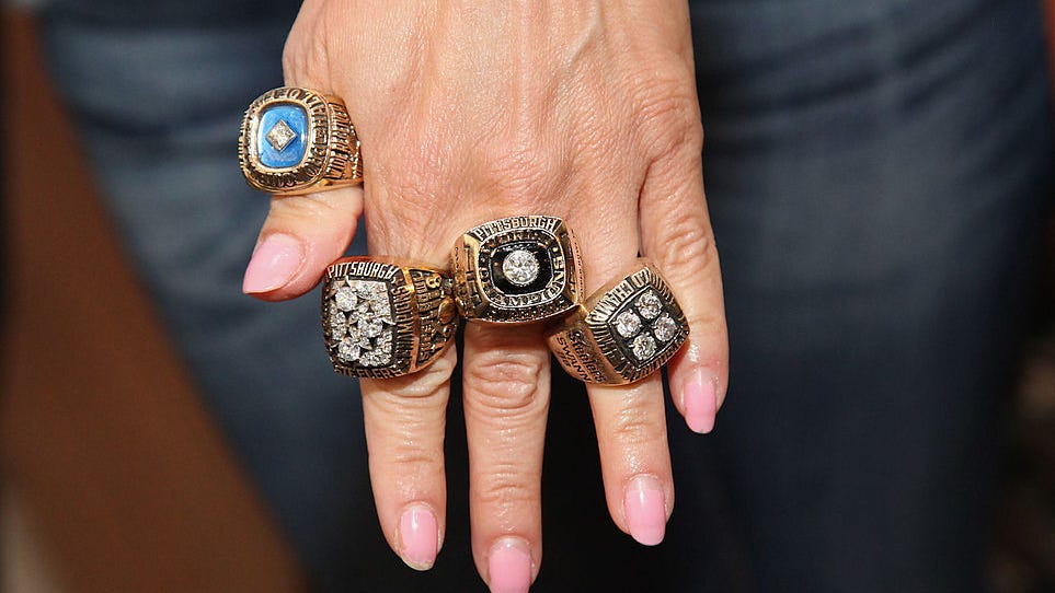 Man pleads guilty to defrauding O.C. auction house with Super Bowl rings