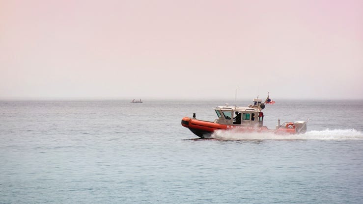 Divers find body of Macomb man who jumped off boat for a swim in Anchor Bay