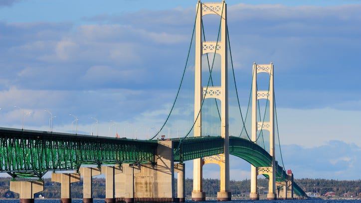 Lt. Governor Gilchrist, Tudor Dixon among Mackinac Bridge walkers this Labor Day