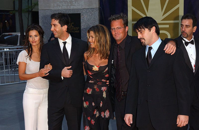 The cast of "Friends" (L to R) Courteney Cox Arquette, David Schwimmer, Jennifer Aniston, Matthew Perry and Matt LeBlanc arrive for NBC's 75th Anniversary Special May 5, 2002 at Rockefeller Center in New York City.