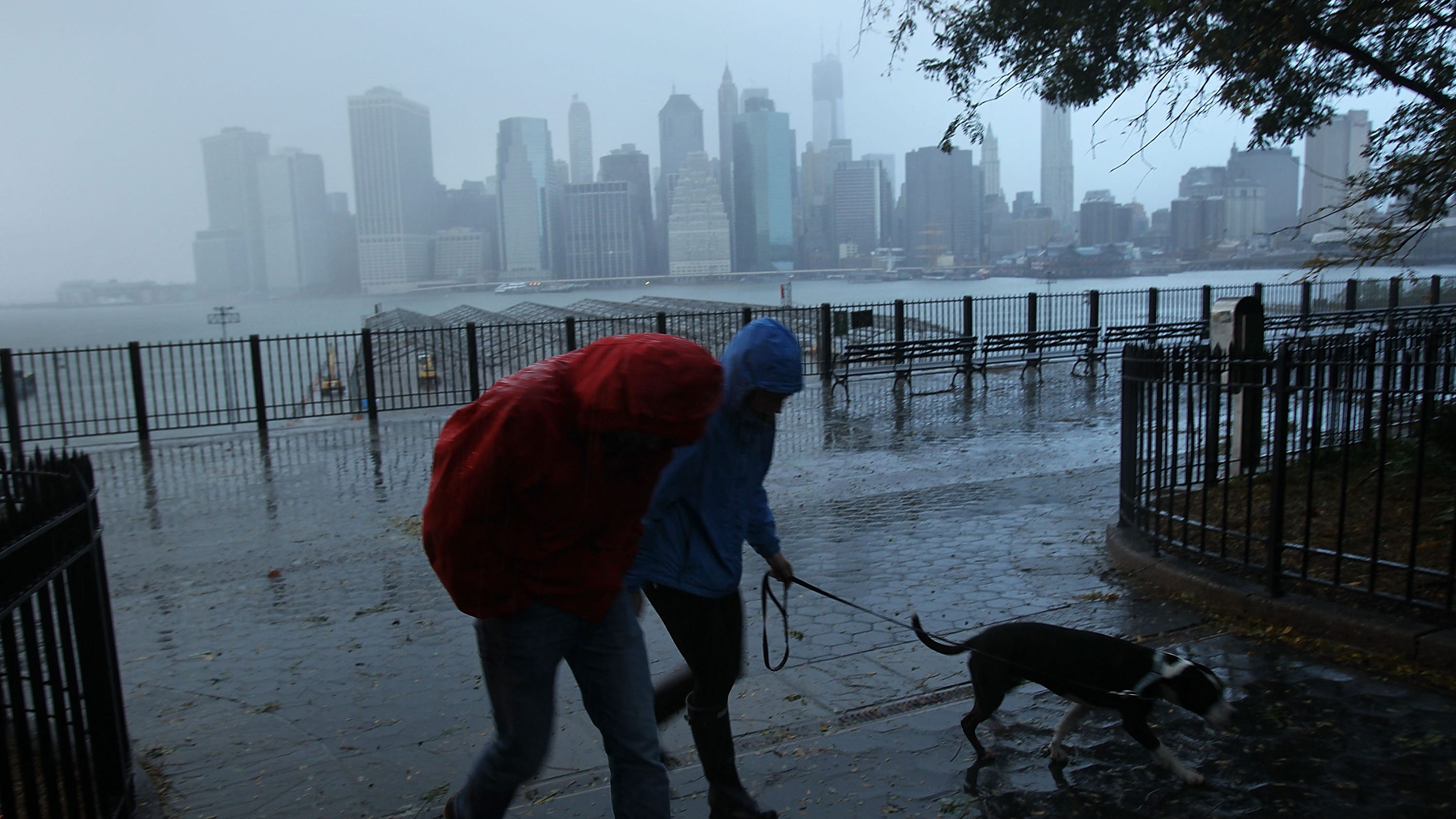 CLIMA: Amenaza de severa tormenta se cierne sobre el área de NYC esta semana; granizo, inundaciones, posibilidad de fuertes vientos