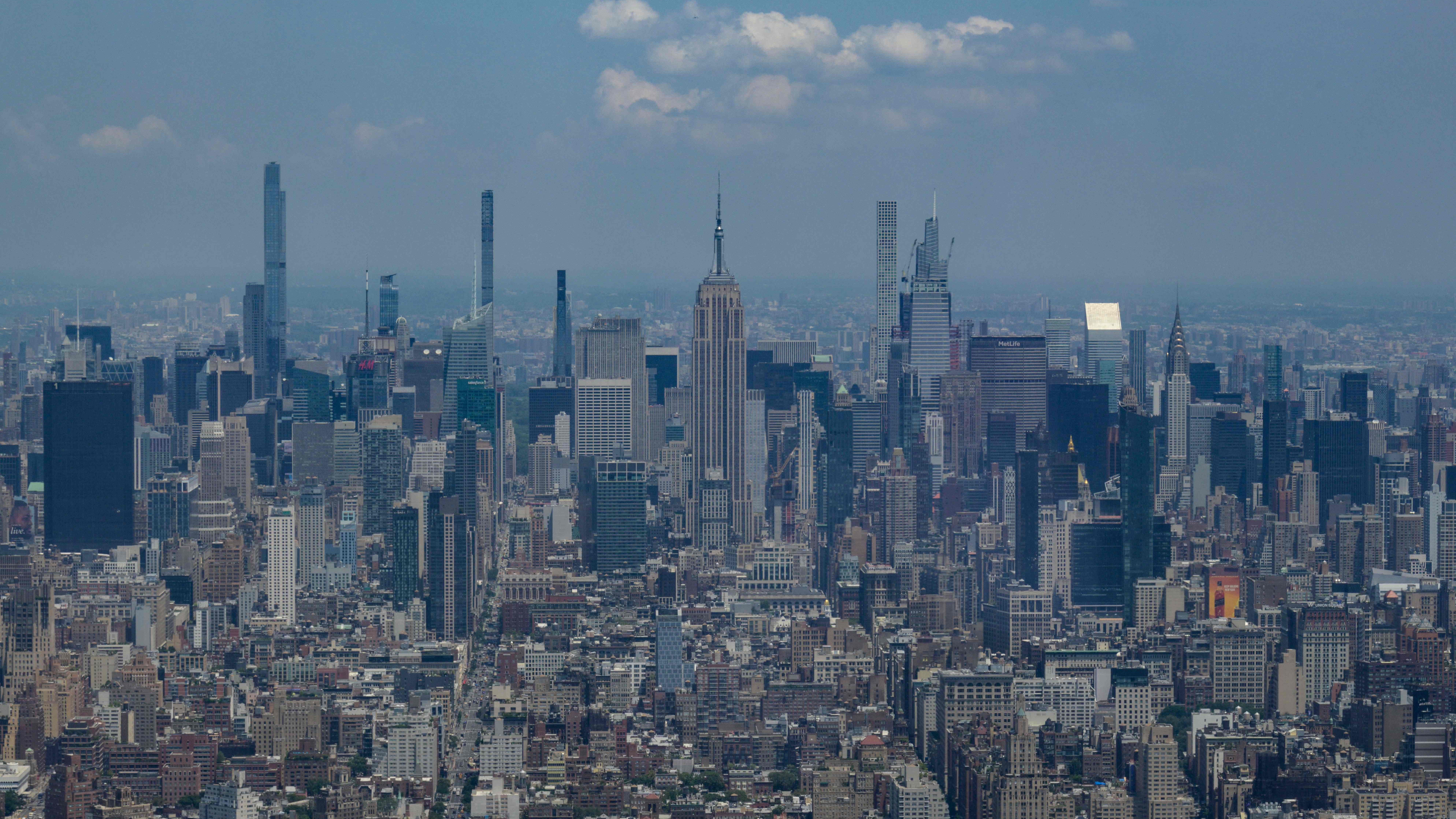 Midtown Manhattan is literally New York's hottest neighborhood