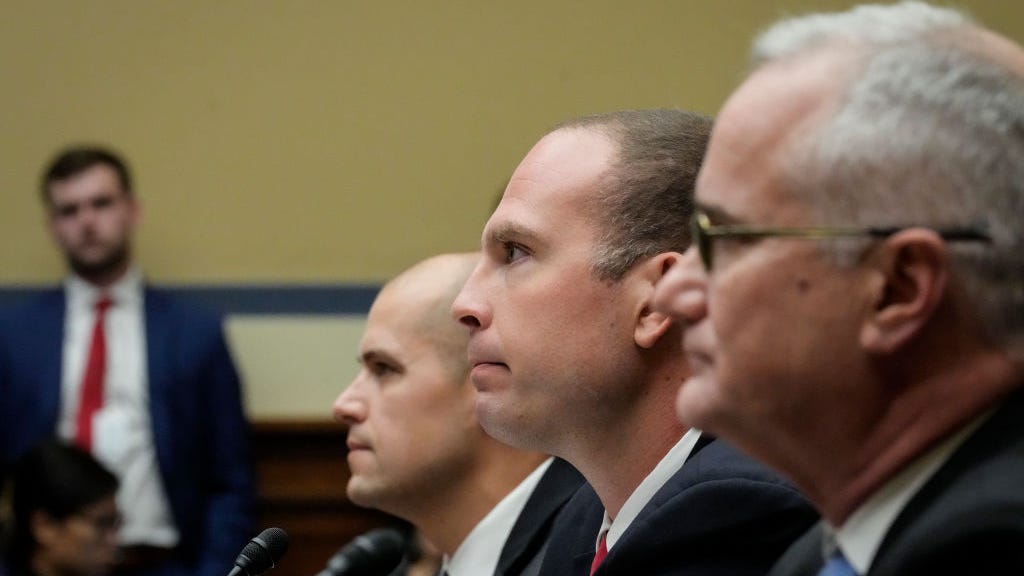 Air Force officer details UFO sighting as lawmakers discuss crashed alien spacecrafts and more at Congressional hearing