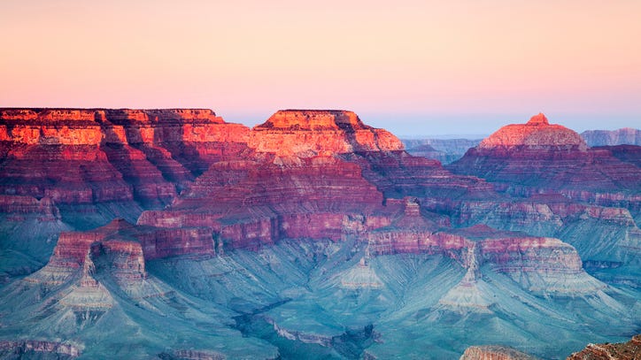 Hiker dies on Grand Canyon National Park trail