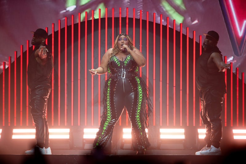 Lizzo dance captain urging dismissal of dancers' claims