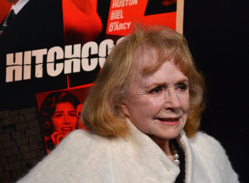 Actress Piper Laurie arrives at the Premiere Of Fox Searchlight Pictures' "Hitchcock" at AMPAS Samuel Goldwyn Theater on November 20, 2012 in Beverly Hills, California. (Photo by Frazer Harrison/Getty Images)
