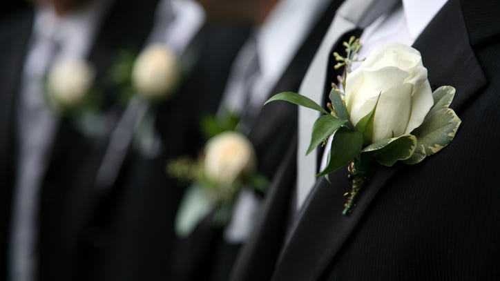 WATCH: ‘Flower bros’ go viral after making hilarious wedding entrance