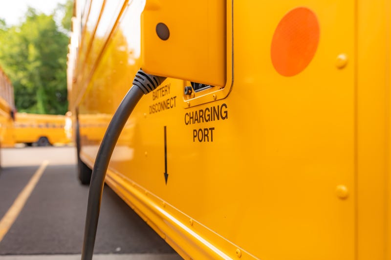 Electric school bus